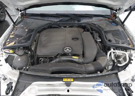 2020 Mercedes-Benz C 300 from USA, damaged, VIN W1KWF8DB8LR570787